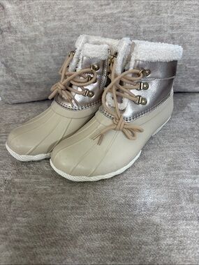 Sperry Female Beige & Metallic Silver Sherpa-Trim Rain Boots 6.5 Waterproof NWOT